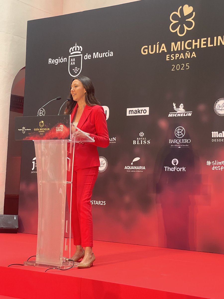 Pachilarrosa's tweet image. La celebración en Murcia de la próxima gala de la Guía Michelin es una de las grandes noticias de la gastronomía regional de las últimas décadas. En un año donde, además, tuvimos en Cartagena, la gala de los premios de la Guía Repsol. #galaMichelin @carmen_conesa @1001SaboresRM