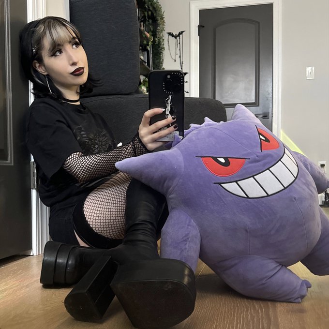 Watch huni 🍯's leaked NSFW photo on TwXstars