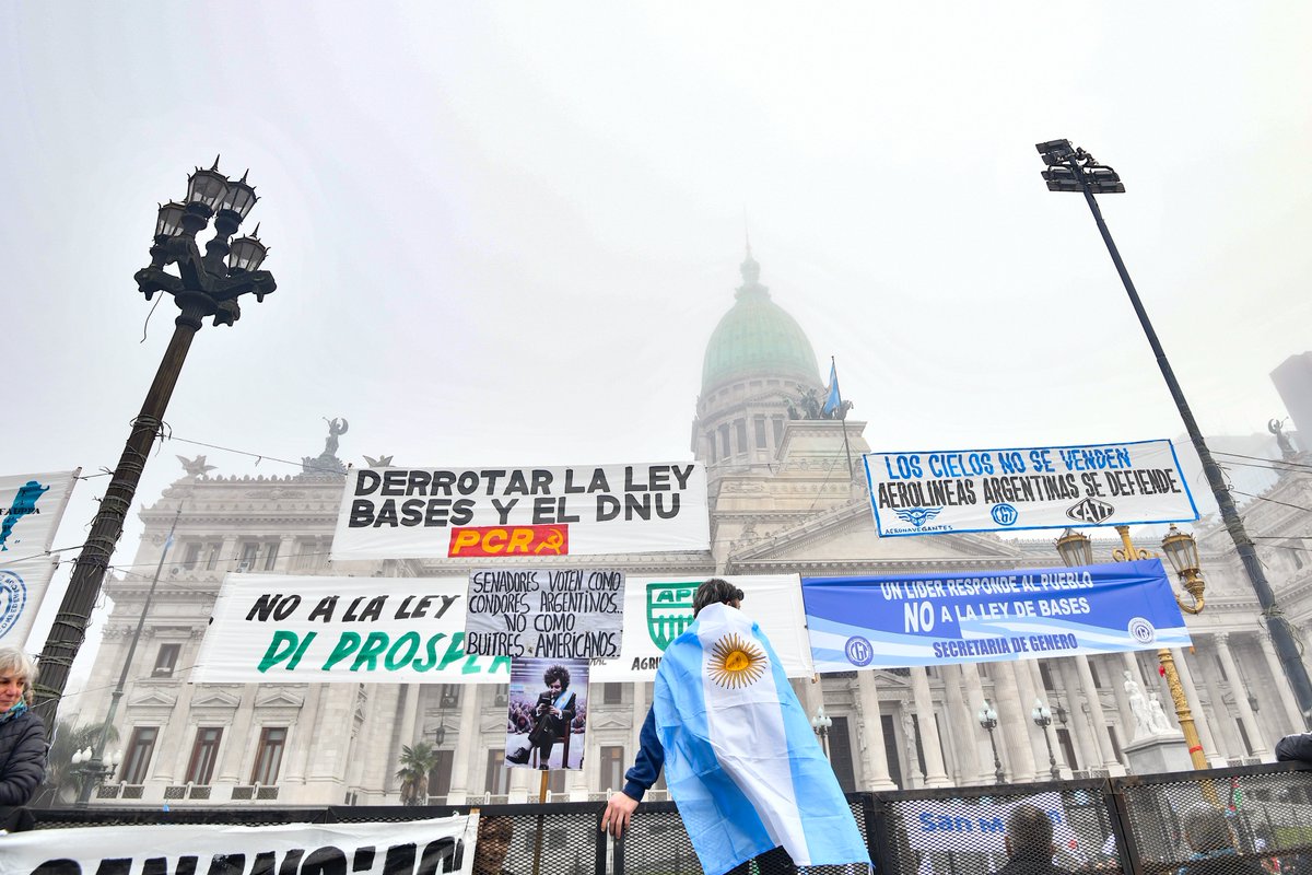 Axel Kicillof tweet media