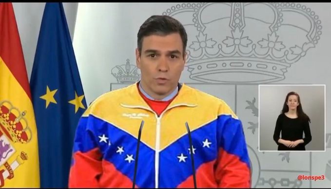 - Y aprovecho para anunciarle a la ciudadanía que estoy preparando un  paquete de medidas para mejorar la "calidad democrática" y una ley de libertad de medios de comunicación.