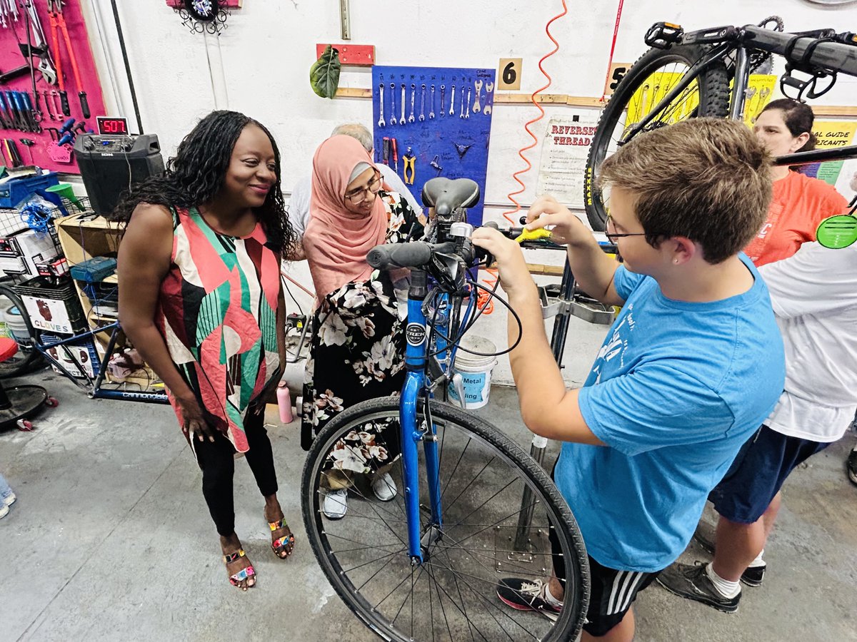 I loved stopping by <a href="/bikesaviours/">Bike Saviours Bicycle Collective</a> yesterday to congratulate members of the <a href="/McClintockTUHSD/">McClintock High School</a> #Bike Club on a successful year of fixing bikes and advancing multi-modal #transportation in #Tempe! Also, their work wouldn't have been possible without <a href="/biketempe/">Bike Tempe</a>'s guidance and efforts.