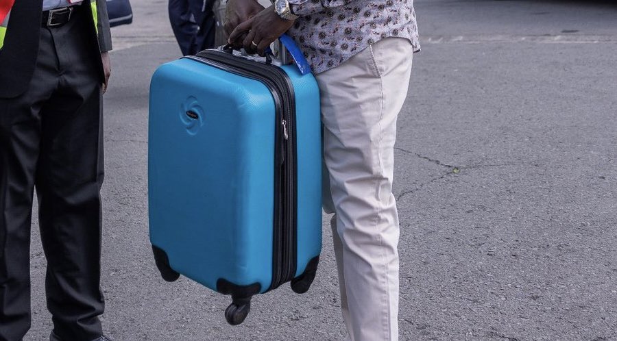 limukii_f's tweet photo. Frame 1: The bag you’re talking about 
Frame 2: The bag you should be talking about 
#EACBudgetDay https://t.co/YUVDO55qFY