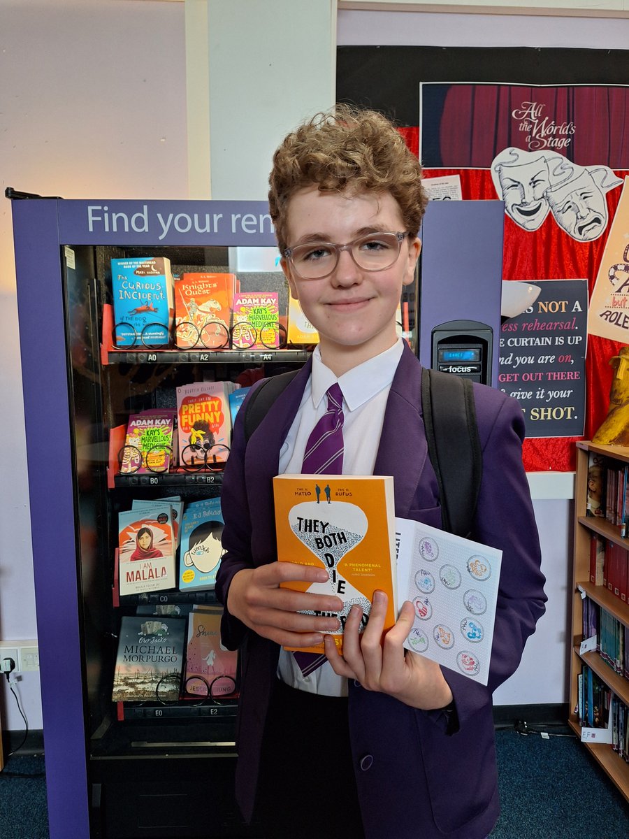 Lift_Unity_City's tweet photo. We wanted to share the amazing work of these two students who have collected 10 'literacy legends' tokens and earnt themselves a free book from our vending machine in the academy library.

Great work!

#oneaet https://t.co/mJipOMntNz