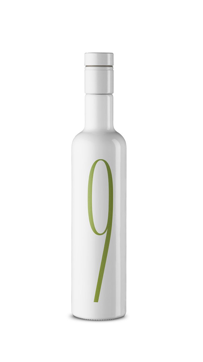 9 Oliveres tweet media