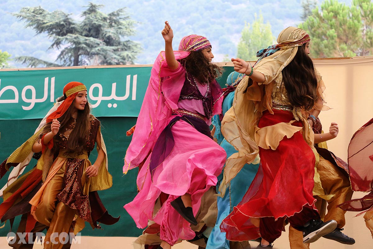onefineart's tweet photo. The young Lebanese girls are good folklore dancers of Dabke! We are visiting the Maaser el Chouf festival! https://t.co/QupEaHtKk4

#youngs #young #lebanesegirl #lebanesegirls #girls #dancers #dabke #maaser #chouf #lebanon #photography #lebanonpostcard #folklore https://t.co/L4O95BcbO1