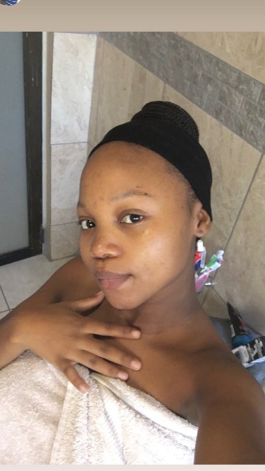 PreciousTeasing's tweet photo. I've got a new number y'all ☺️😊
Text me if you want to buy nudes 🙊🙊
I'm available on WhatsApp 0670612704 😚
Telegram 0785215969
#retweet
#follow
I'm still your girl😊😊😊 https://t.co/1nSwt5PX8Y