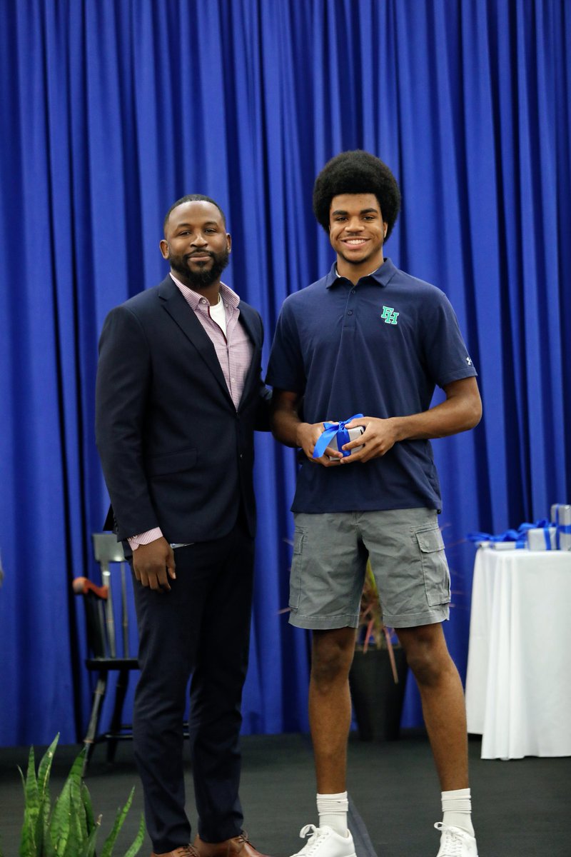 Kendall Jones tweet media