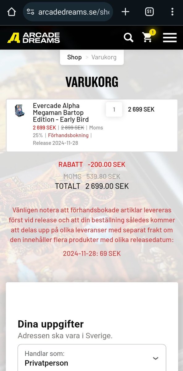 SwedishGamester's tweet photo. I love @evercaderetro but when @blazeretrogames revealed #EvercadeAlpha is a #BartopArcade for a #WhoppingPrice I realized it's not worth the #money and will most likely become a #DustCollector.
However, if I don't get it I might regret it. So preordered the #MegaMan just now! 🫣 https://t.co/zkdrq3MSbd
