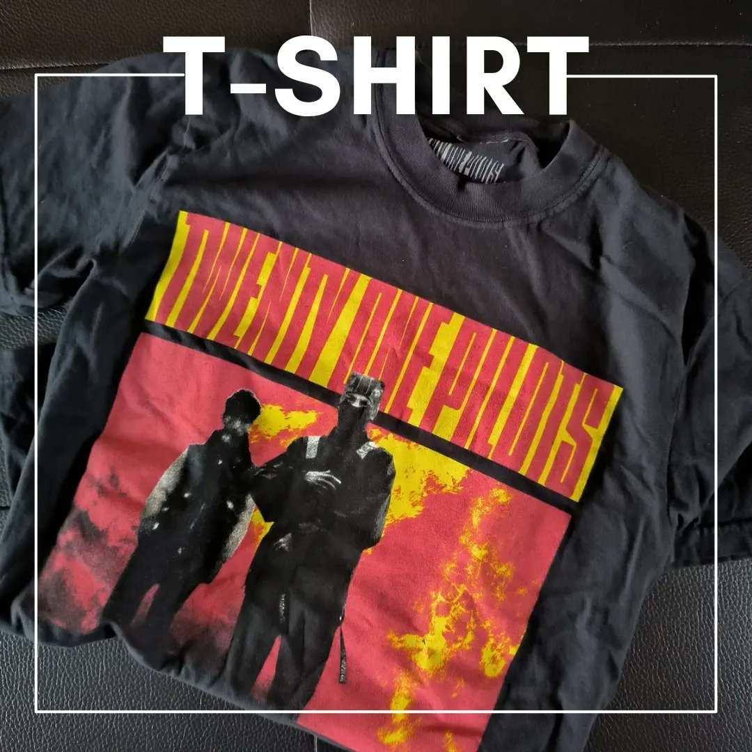 BelgianClique's tweet photo. Thanks to @WarnerMusicBE we're giving away 3 Clancy items on IG : 

https://t.co/StC7tp4ZLY https://t.co/2K491SZEtn