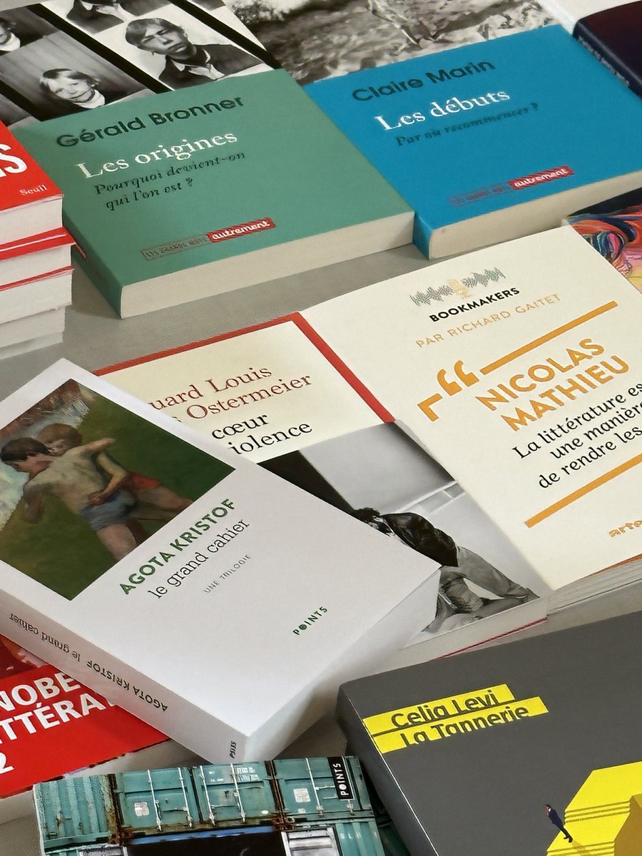 MaddisonSumner's tweet photo. I��ve had a fabulous first day in Orléans at @Laelia_Ve and Karine Abinden’s conference on transfuge de classe récits !! Looking forward to tomorrow ✨ https://t.co/8W7X7T9Dp4
