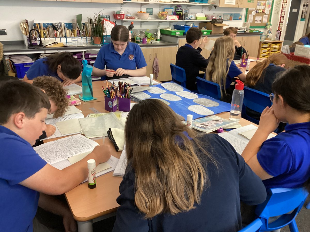 halebank_sch's tweet photo. Writing a warning letter to Magpie today, from Madam Delacroix, as part of Y5/Y6 English. #demanding #advice #suggestions #adverbsofsuggestion #subjunctives #HBEnglish #HBOakClass https://t.co/LlBAOxr5Dl