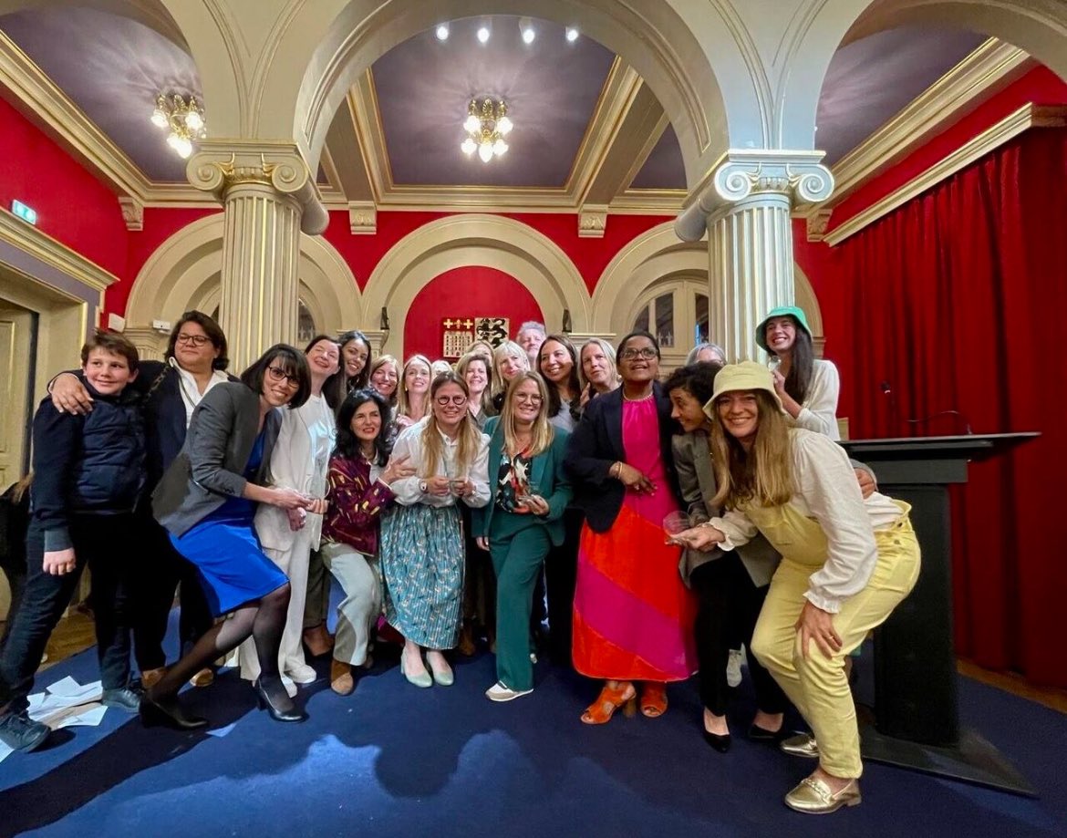 Nos startupeuses ont du talent ! Hier soir, <a href="/lucile_derly/">Lucile Derly #CES2023</a>, d’<a href="/contactArterya/">Arterya</a> a été récompensée par #LImpact qui accompagne les projets des entrepreneuses innovantes. Avec son projet destiné à simplifier le prélèvement artériel, elle a remporté brillamment le prix Care &amp; Share.