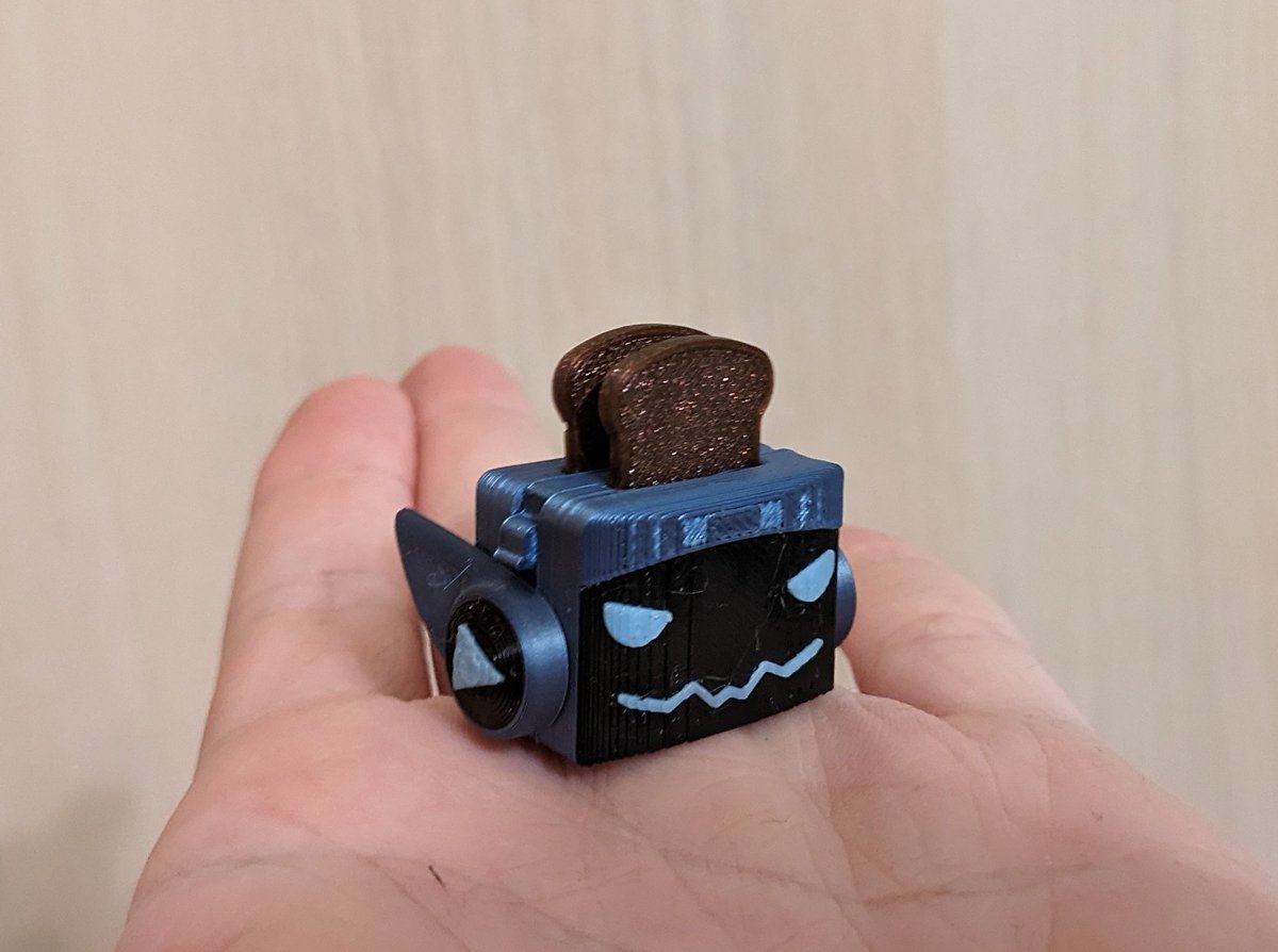 JtingF's tweet photo. Behold, protoaster ! https://t.co/4Qs5kgyy0Z