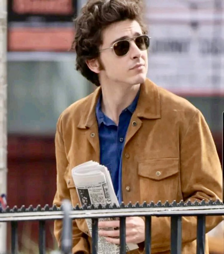 veronicacentan1's tweet photo. Buen día! #Timmy nation! 
ON SET‼️ HERMOSO 🤩 
#TimothéeChalamet 
#BobDylan 
#ACU
#Timmo https://t.co/6CcAeH0FpS