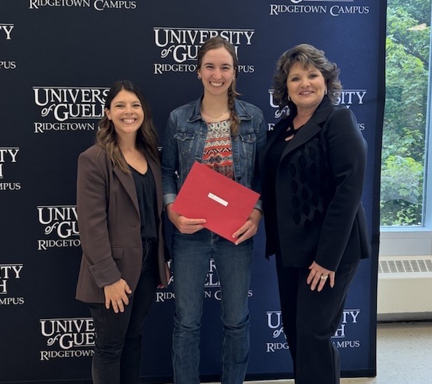 CFO's D3 DCRs were proud to present graduate, Leah Johnson, with the 2024 Chicken Farmers of Ontario Prize at <a href="/uofg/">University of Guelph</a>'s Ridgetown Campus awards ceremony. The award was established to recognize and encourage outstanding students pursuing a career in the broiler meat industry. #ontag