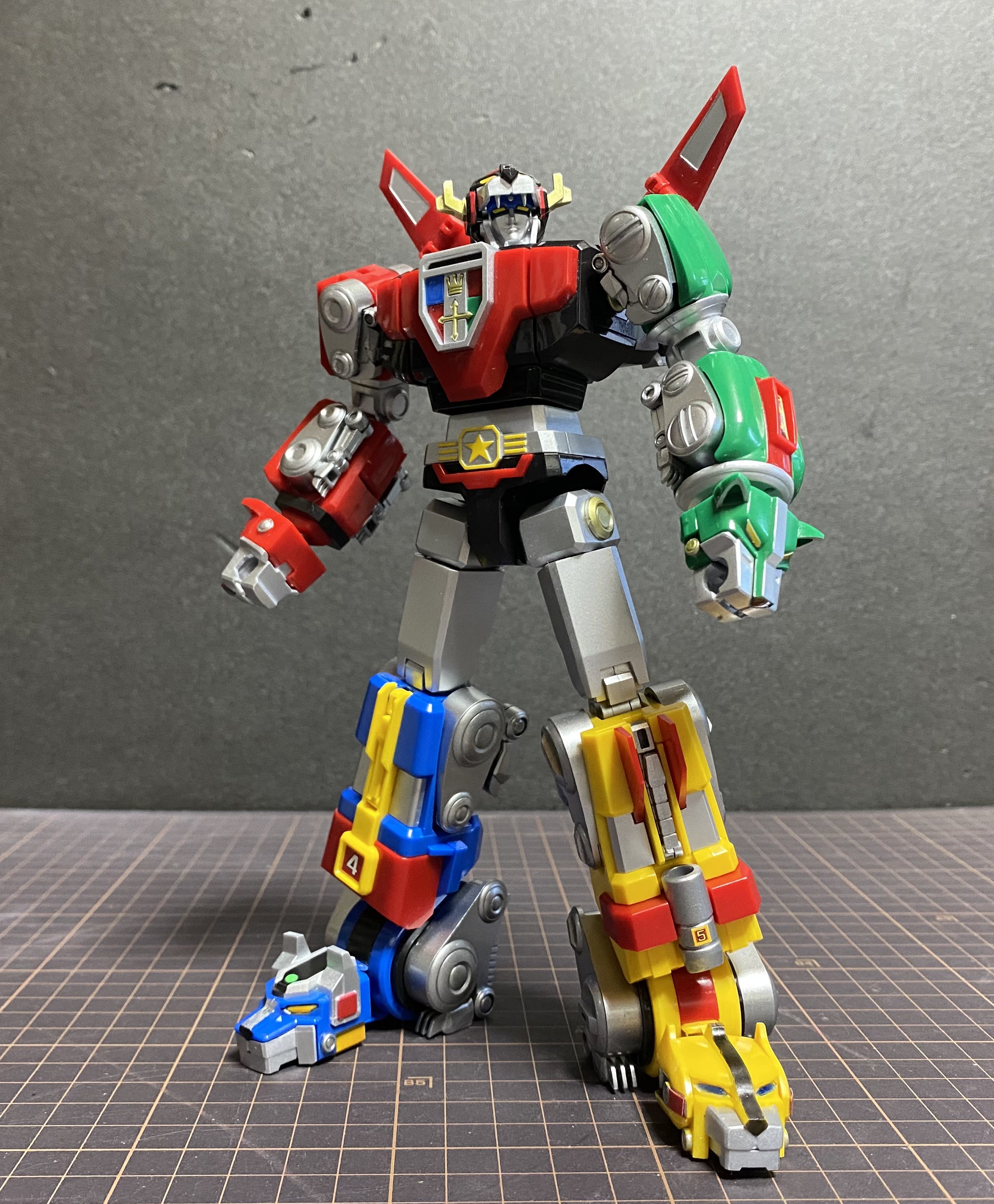 MODEROID GOLION ゴライオン　完全変形Ver. MODEROID ゴライオン