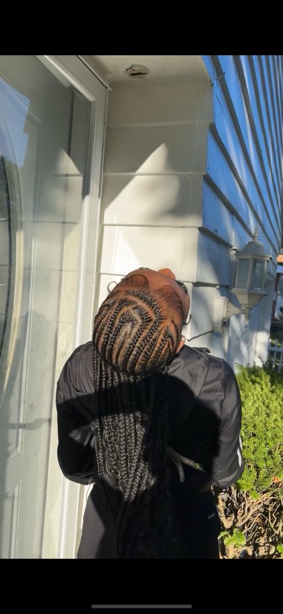 deaja_j's tweet image. Let’s get into these straight backs 😍😍 book an appointment ladies 🥂