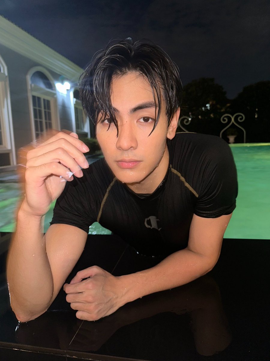ChenRcj's tweet photo. 🖤 https://t.co/Kxtd0JhiVg