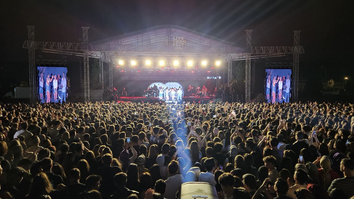 Live From Fest tweet media