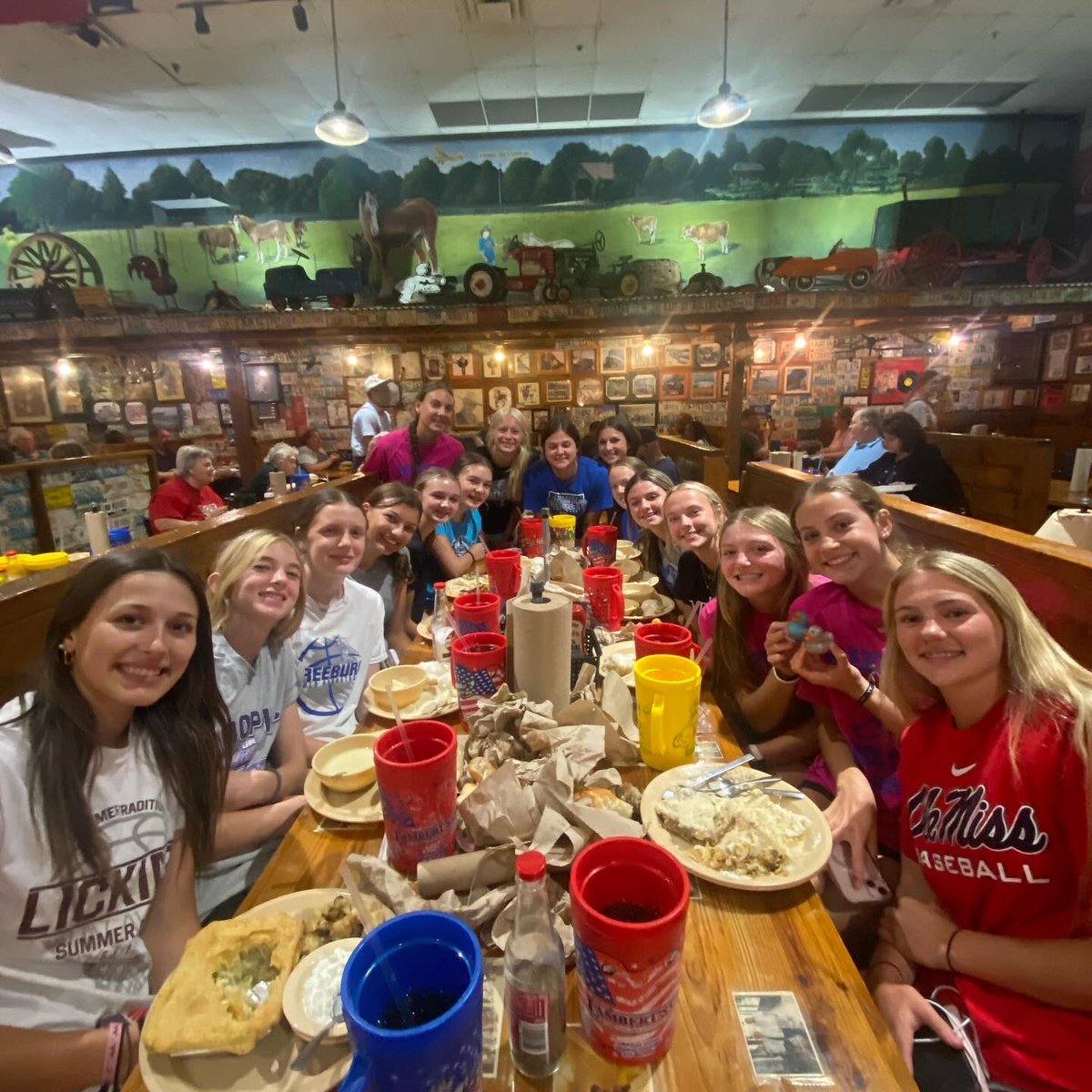 Freeburg Girls Bball tweet media