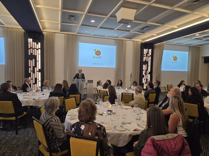 In celebration of the new Air Canada flight ✈️ from #Montreal to #Madrid, we proudly hosted a fantastic event in Montreal to highlight the latest attractions of Spain's capital.✨

It was a pleasure to be there with you! 😊
 
#VisitSpain #SpainUrban <a href="/Visita_Madrid/">Visita Madrid</a>