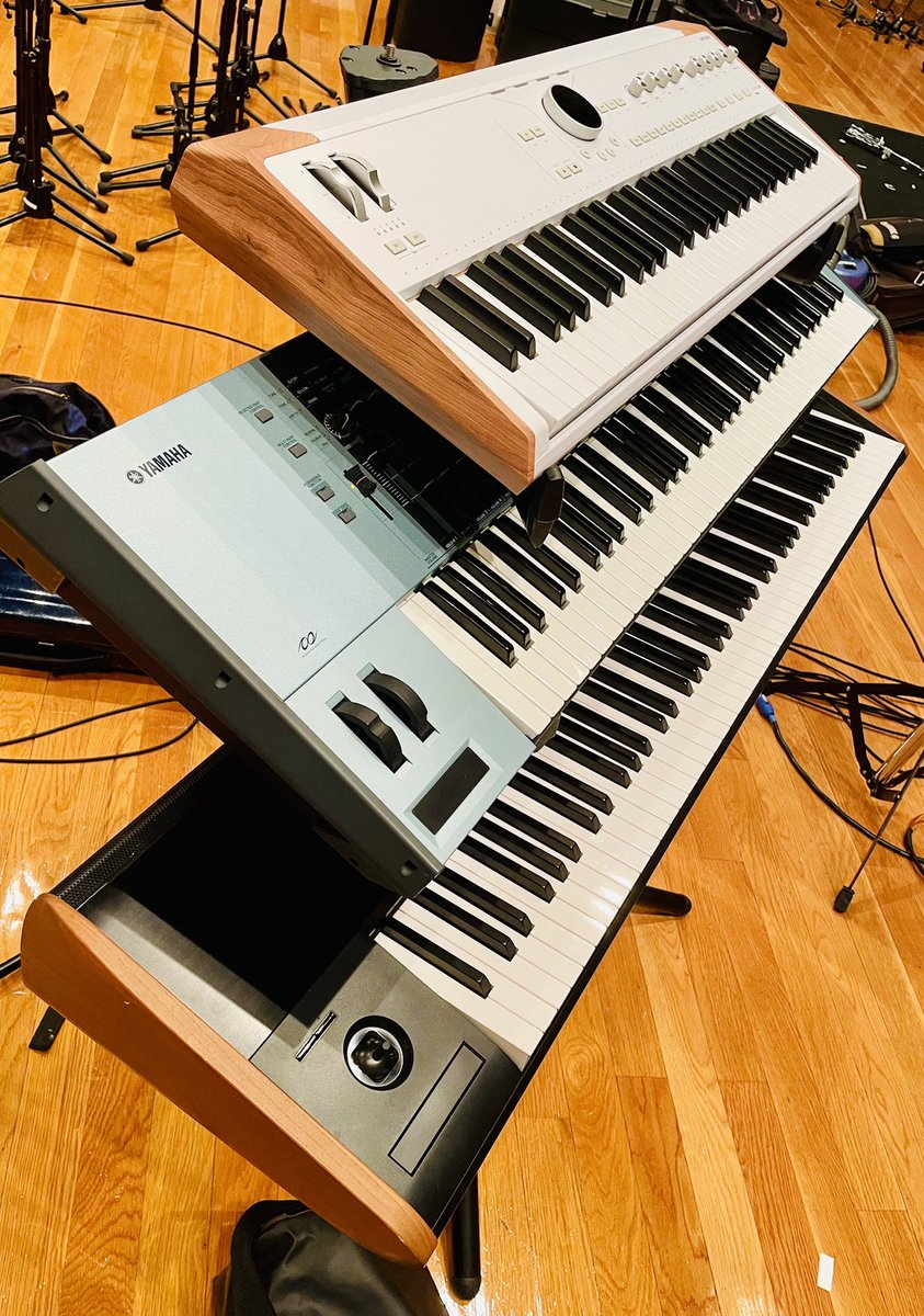 FujiokaKurumi's tweet image. 今年のセッティング🎹
#ARTURIA #AstroLab
#YAMAHA #MotifXS
#KORG #KRONOS

#StellaMagna