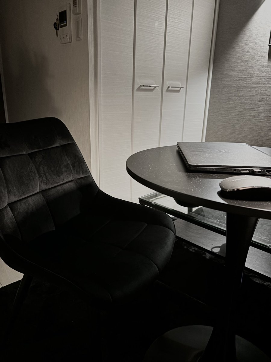 欲しかった家具が届いた😊

 #インテリア 
 #日常垢