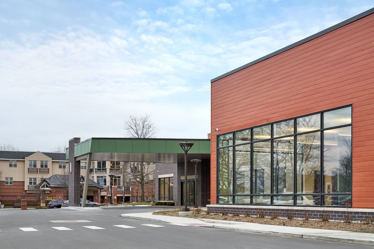 FSPArchitects1's tweet image. ShorePointe Health &amp;amp; Rehabilitation Center recently underwent a renovation and addition of a state-of-the-art rehabilitation gym, full-service café, and 78 private suites. Other services include a hair salon, on-site Starbucks, and an ice cream parlor. #healthandwellness