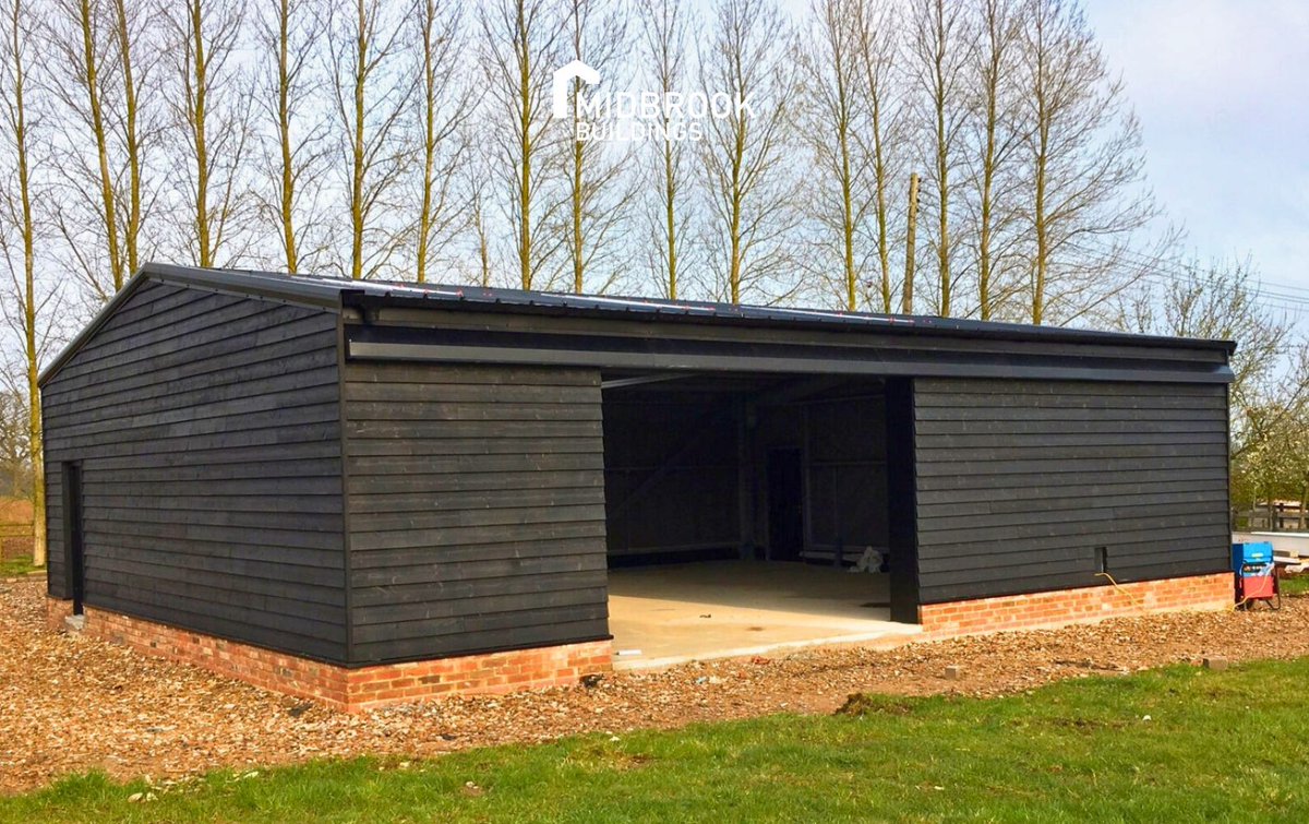 MidbrookBuildi1's tweet image. Looking for #boatstorage?⚓ 

A #steelbuilding is a no-brainer! Durable enough to withstand harsh weather conditions, plus, you can soften the 'steel look' &amp;amp; seamlessly blend it into your surroundings with #timbercladding.

Learn more in our latest blog: buff.ly/3yRYVV2