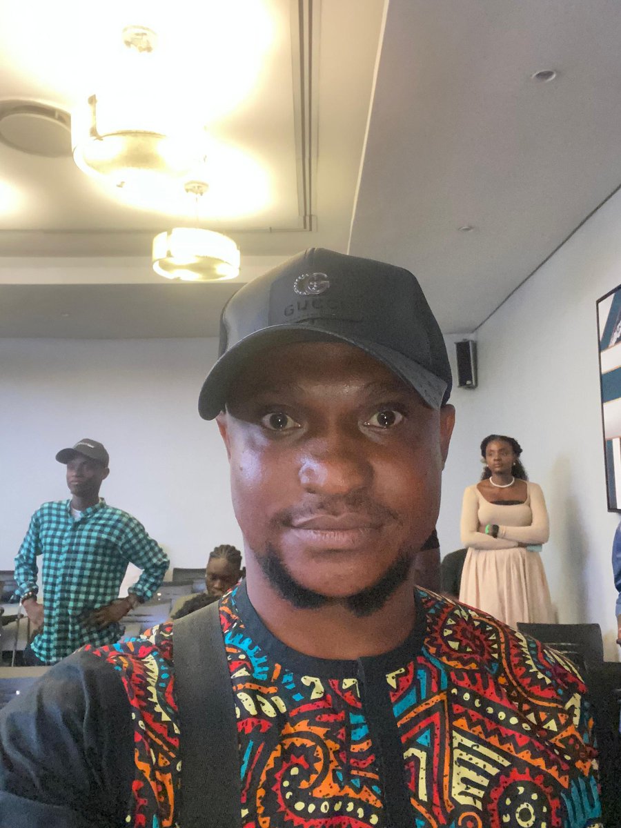TechyDom's tweet photo. Day 2 and day 3 @LagosBlockWeek in a picture, this has been an amazing event and the organizers are giving us a memorable experience here.
Thank you #lagosblockchainweek https://t.co/hU3WyijurT