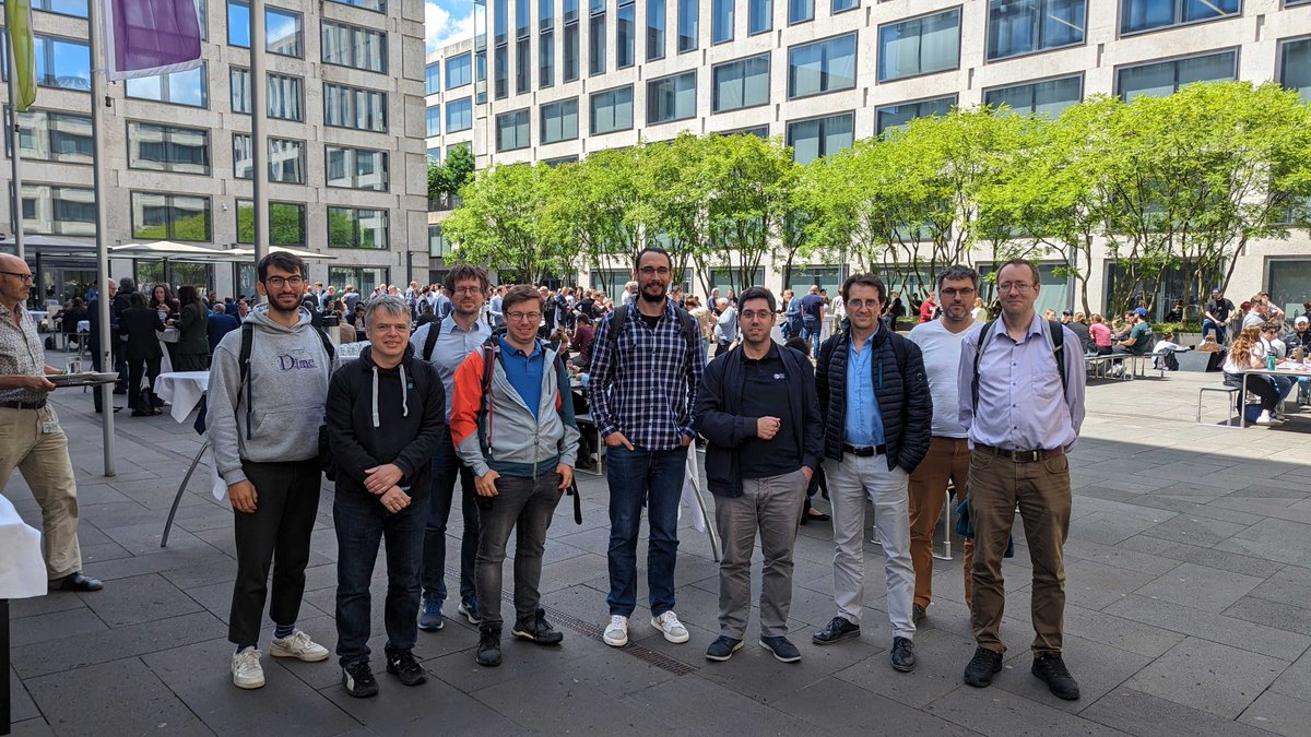 All <a href="/Neardata2023/">Neardata</a> project partners are meeting in Zurich to share the work done and plan the coming months.

We confirm the successful progress of the project 👌🔝

Thanks <a href="/ZHAW/">ZHAW</a> for your great hosting