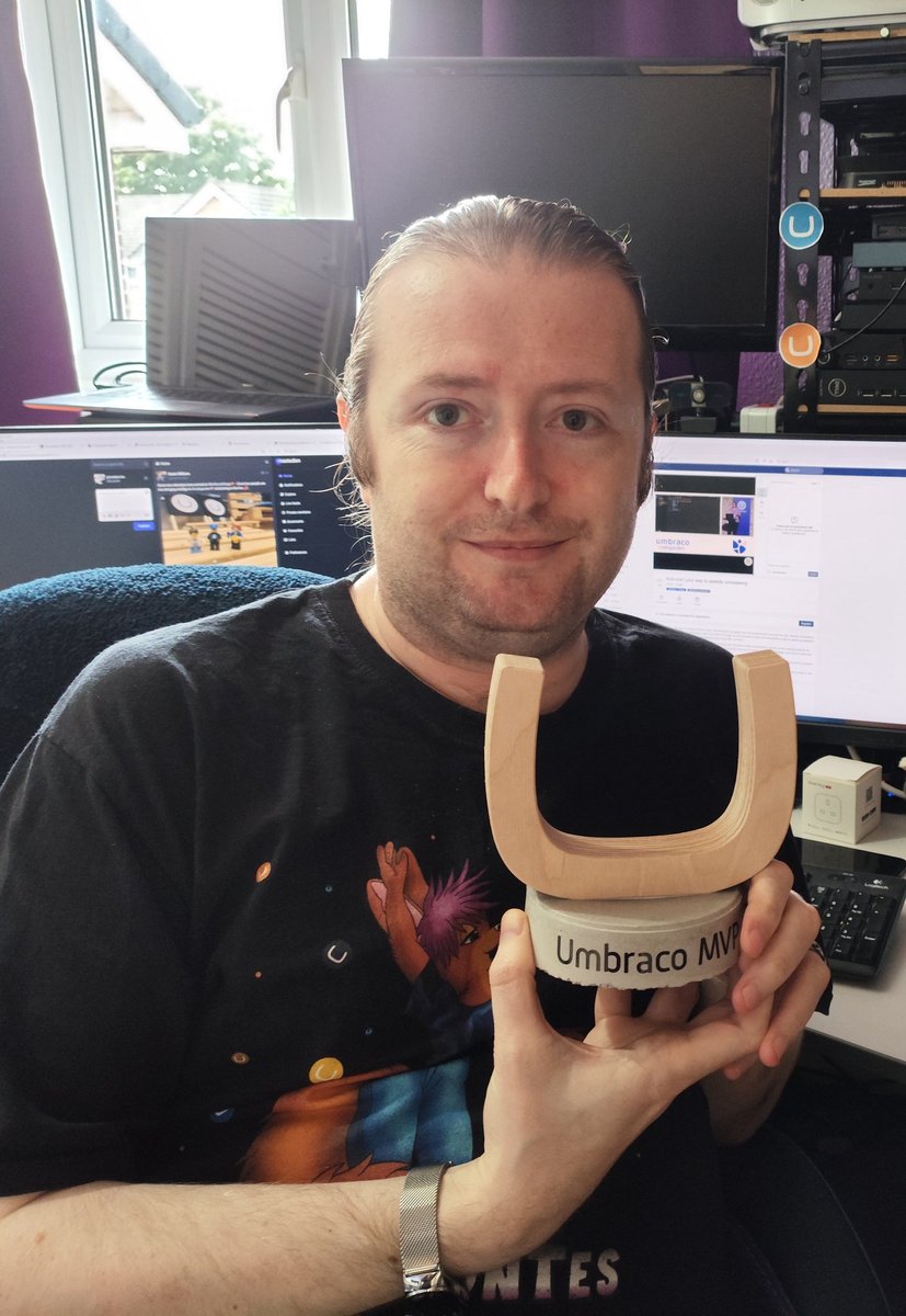 CodebunTes's tweet image. Okay, this is a huge unexpected extra surprise today. Following on from the earlier announcement on becoming an Umbraco MVP, this has turned up in the post just now! #umbraco #codegarden