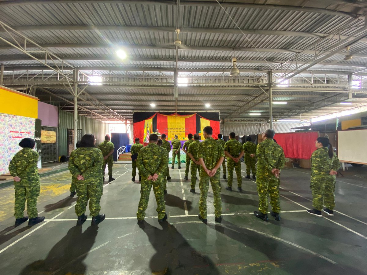 Perhimpunan Bulanan bersama Pengarah RELA Negeri Sarawak telah diadakan julung kalinya pada 12 Jun 2024, bertempat di perkarangan  Pejabat RELA Negeri Sarawak dan telah dirasmikan oleh Ys. TPjR <a href="/abgzulfikar/">𝕬𝖇𝖆𝖓𝖌 𝖅𝖚𝖑𝖋𝖎𝖐𝖆𝖗 🇲🇾🌸</a>, Pengarah RELA Negeri Sarawak.
<a href="/relamalaysia/">relamalaysia</a> <a href="/PgRShima/">Hasimah Saibi</a>