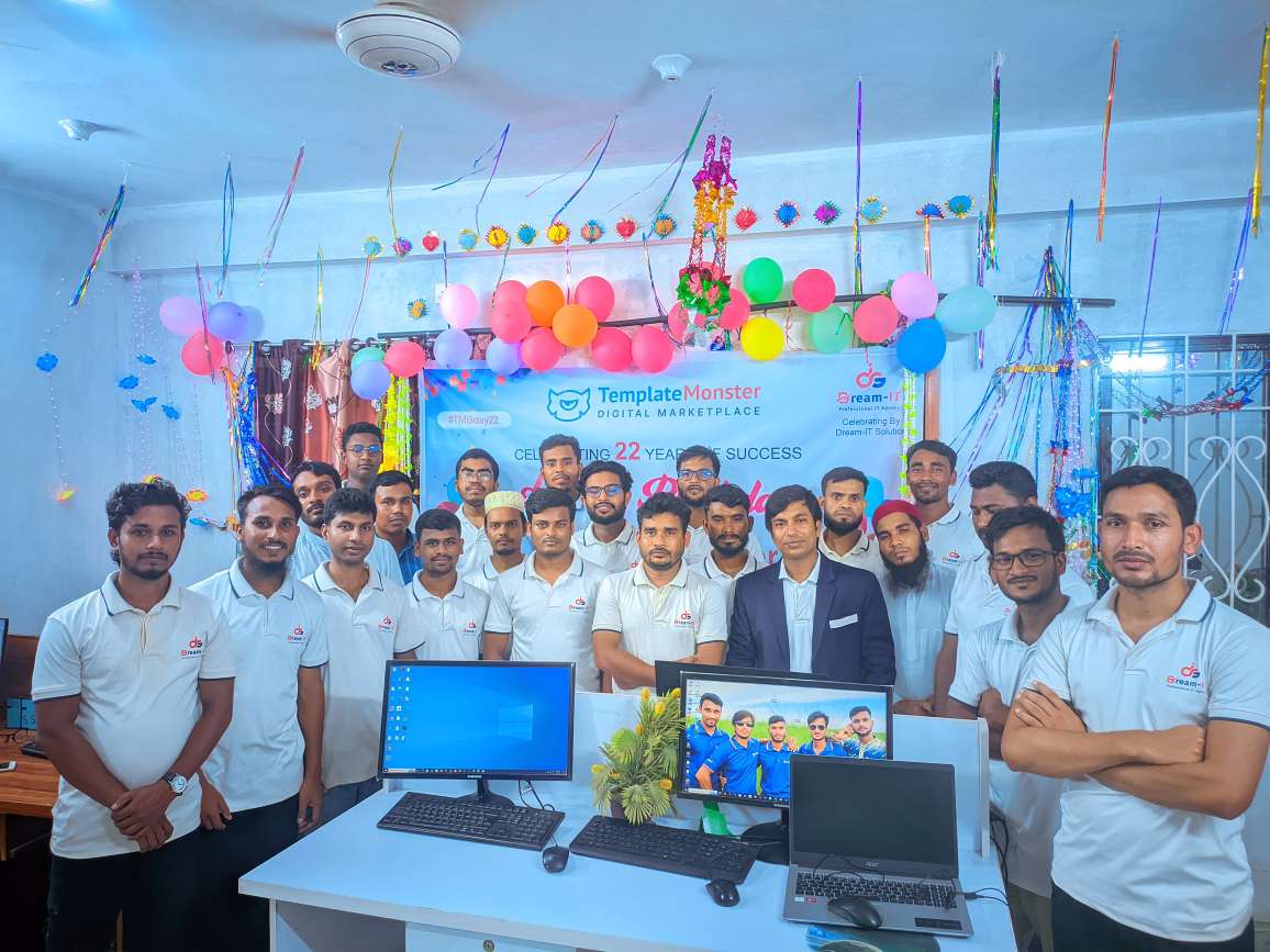 HossenBabu2's tweet image. Happy Birthday @templatemonster📷📷📷📷
@templatemonster is a very good marketplace. We enjoy working here. 
We are enjoying TemplateMonster Birthday.
Congratulations from @DreamITSolutio2
#TMBday22 #tmbday22 #DreamIT #happybirthday #TemplateMonster #HossenBabuOrfeHira