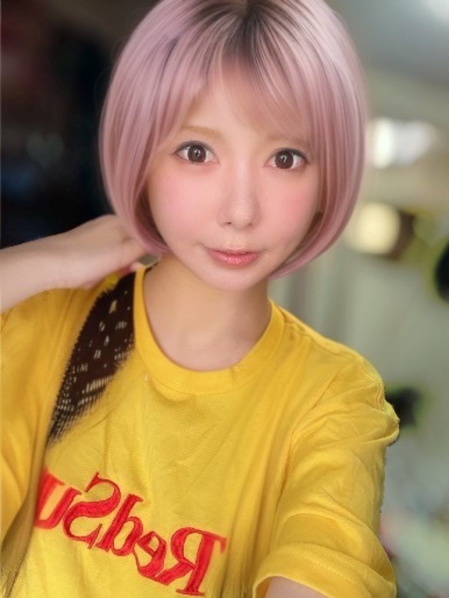 tsukinyantan's tweet photo. センターマン！！！
こうやって比較出来るのも良いね！
楽しい！ずっとやりたかったショートヘアにも金髪ワンレンにもなれちゃう！

 #アートネイチャーグループ 
#NAOART #Alicialulu
 #AIヘアスタイルシミュレーション https://t.co/auM52aFiqr