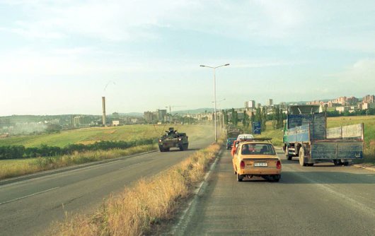 VrojtuesitPR's tweet photo. Prishtina ne diten e çlirimit. 12 Qershor 99' https://t.co/8fyWWPuPHZ