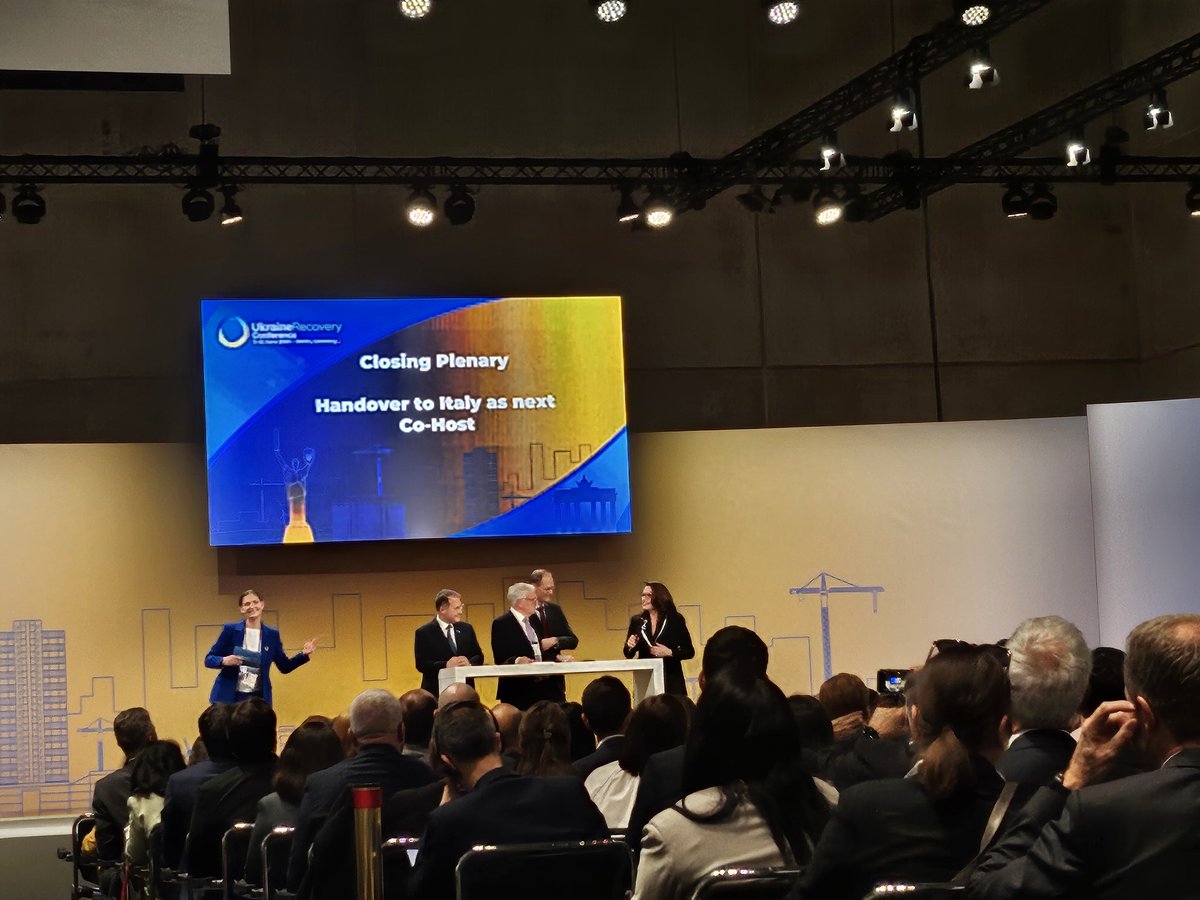#URC2024 is a wrap. Heartbreaking to hear about the continued destruction and suffering - heartwarming to see the courage, resilience, determination and creativity of the Ukrainian people and the support from everyone rallying for Ukraine <a href="/UNFPA/">UNFPA</a> among them. Stronger together!