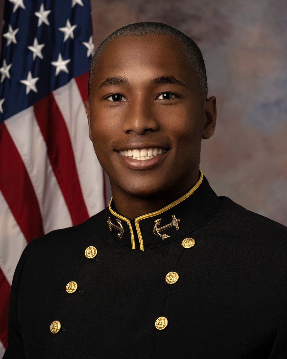 NavyAthletics's tweet photo. Meet the Mid: @NavyFB  Sophomore Linebacker @NolanMccamy: https://t.co/4SyuWANFzz https://t.co/SnCFe38VB4