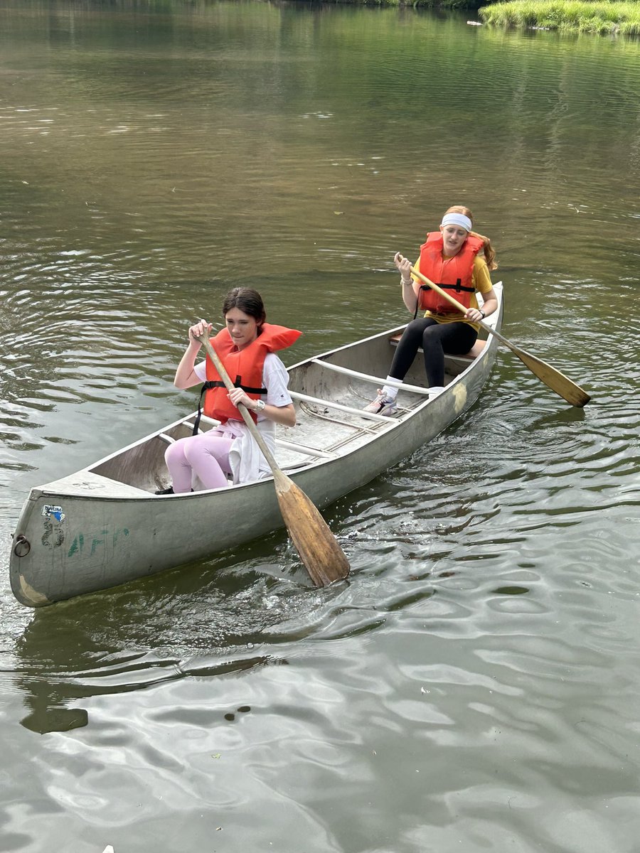 RushmoreAve's tweet photo. Morning canoe rides. https://t.co/xLQCaoBgxz