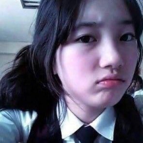 suzyloversclub's tweet photo. 내가 조아하는 아기 수지 top 4 https://t.co/s0nTyOULxt