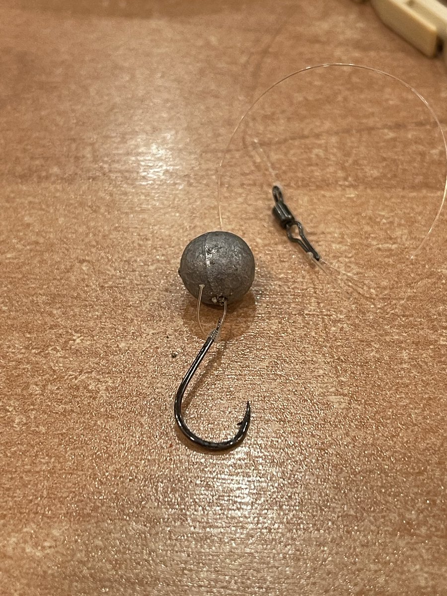 ブラクリ自作ユーチューブ動画通りやるのが面倒くさすぎてこれでいいや、ってなった。

実釣でアタリきたし小物釣りはこれで問題なさそう