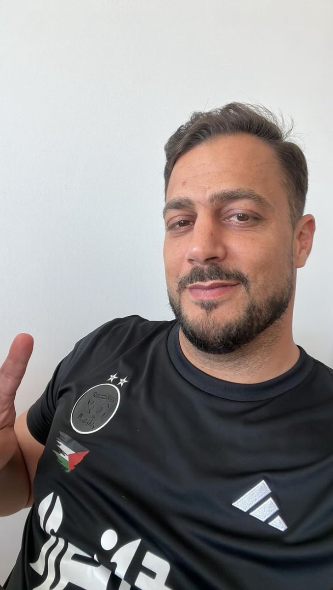 Akirachakir's tweet photo. NOUVELLE PHOTO DE SEBASTIEN DELOGU LES FILLES !!!! 🤭🤭🤭🚨🚨🚨 https://t.co/IyrqpPnLO4