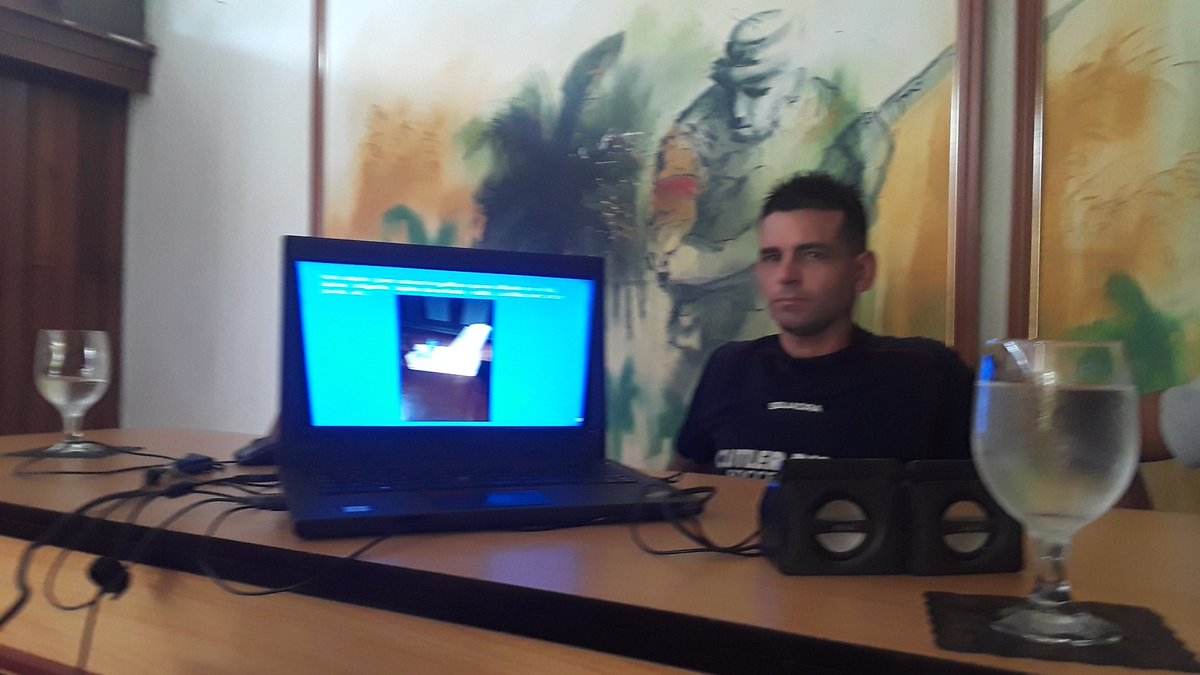 CMP95040507's tweet photo. Se presenta un trabajo con el uso de la tecnología desde la Estación Punta de Maisí, por el compañero Maisnoldis relacionado con la confección de objetos utilizados con recortes de materiales de petro- casa útiles para la estación. https://t.co/aw3vuzvam1
