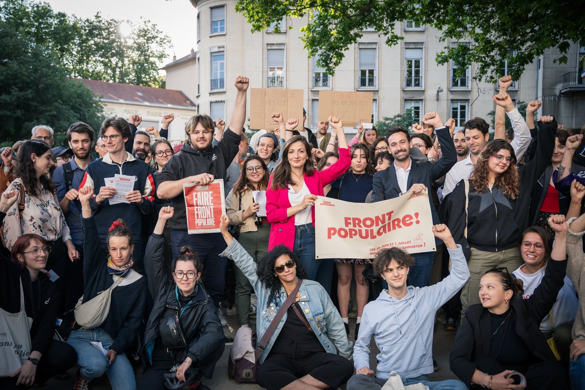 MC_Garin's tweet photo. Merci d’avoir participé au premier rassemblement du #FrontPopulaire ✊

L'engouement était immense hier à Lyon 🔥

Faites vivre l'union, l'espoir et la victoire partout en France !

Soyons à la hauteur de la gravité du moment. https://t.co/1zmXD59RlM