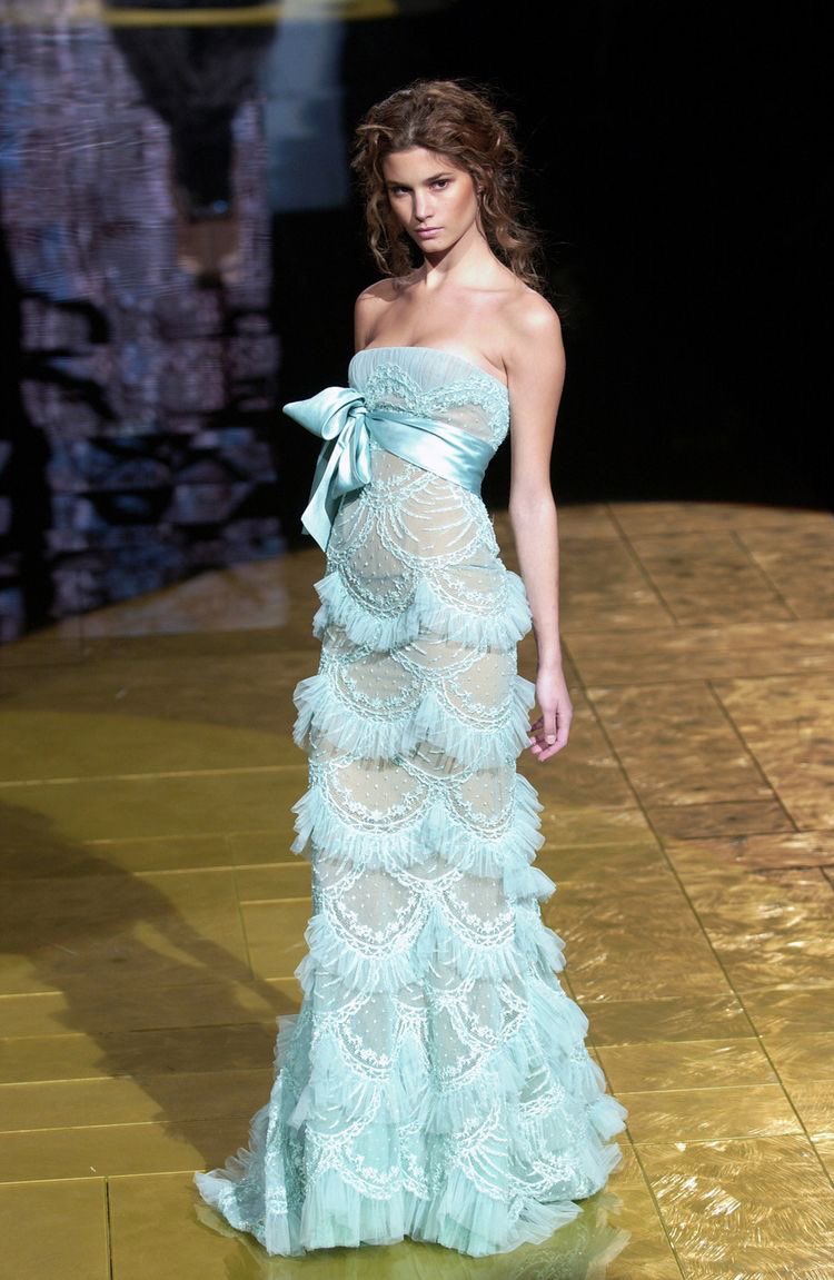 Yvesaintgirl's tweet photo. Elie Saab Spring 2006 Couture https://t.co/FXcrI7jhmd