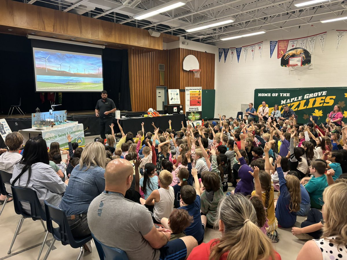 MapleGrovePS's tweet image. Thank you to Alectra Utilities for teaching us about Electricity, Safety &amp;amp; Conservation! @MapleGroveGrizz