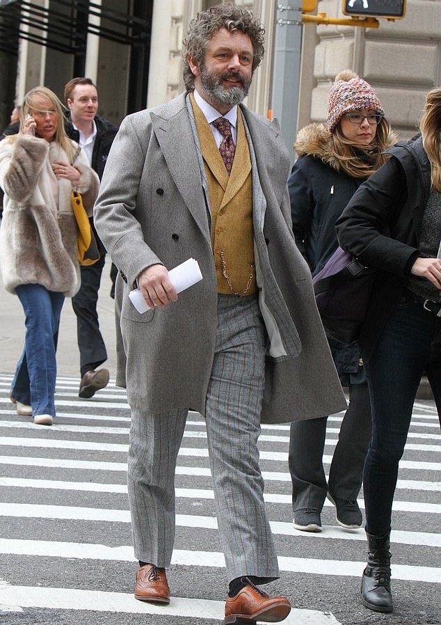 sillyaziraphale's tweet image. THIS PICTURE OF MICHAEL ?! 
HELLO ?!
I- !!!!!!!!!!!!!