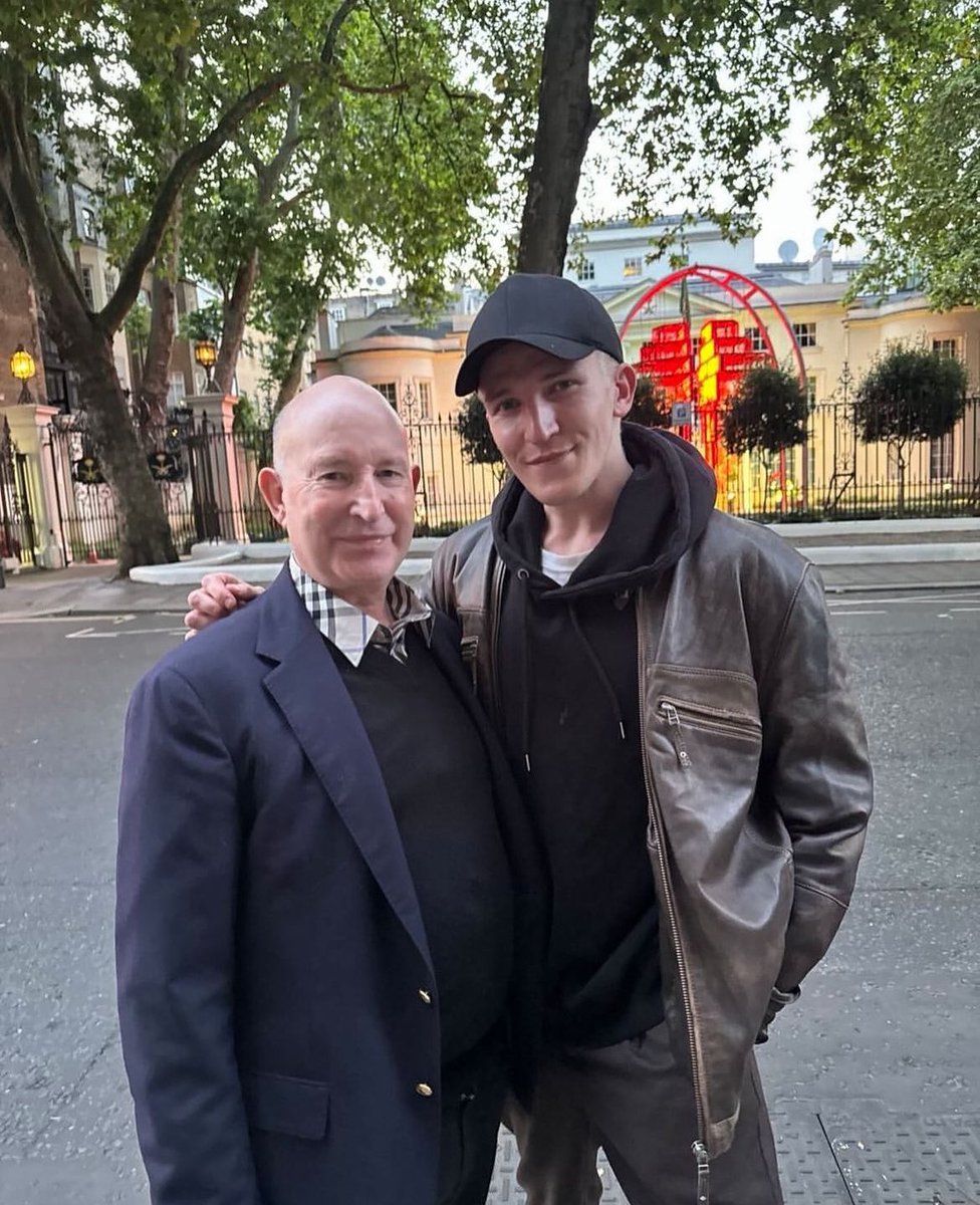 It's time for Ewan Mitchell tweet media