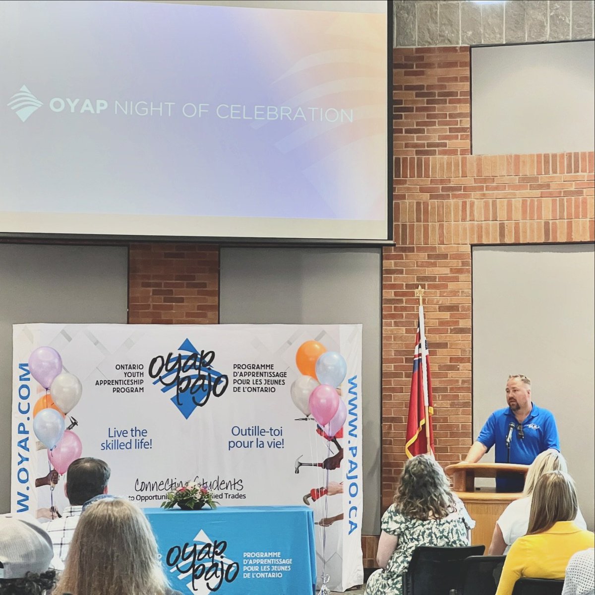 SCDSB_Schools's tweet photo. Last night we recognized students in the Ontario Youth Apprenticeship Program at the first annual OYAP Night of Celebration! 🎉
Grade 12 students, families & employers came together to acknowledge their achievements!
#celebrateOYAP #SCDSBproud #Congratulations https://t.co/hmaUUMs22l