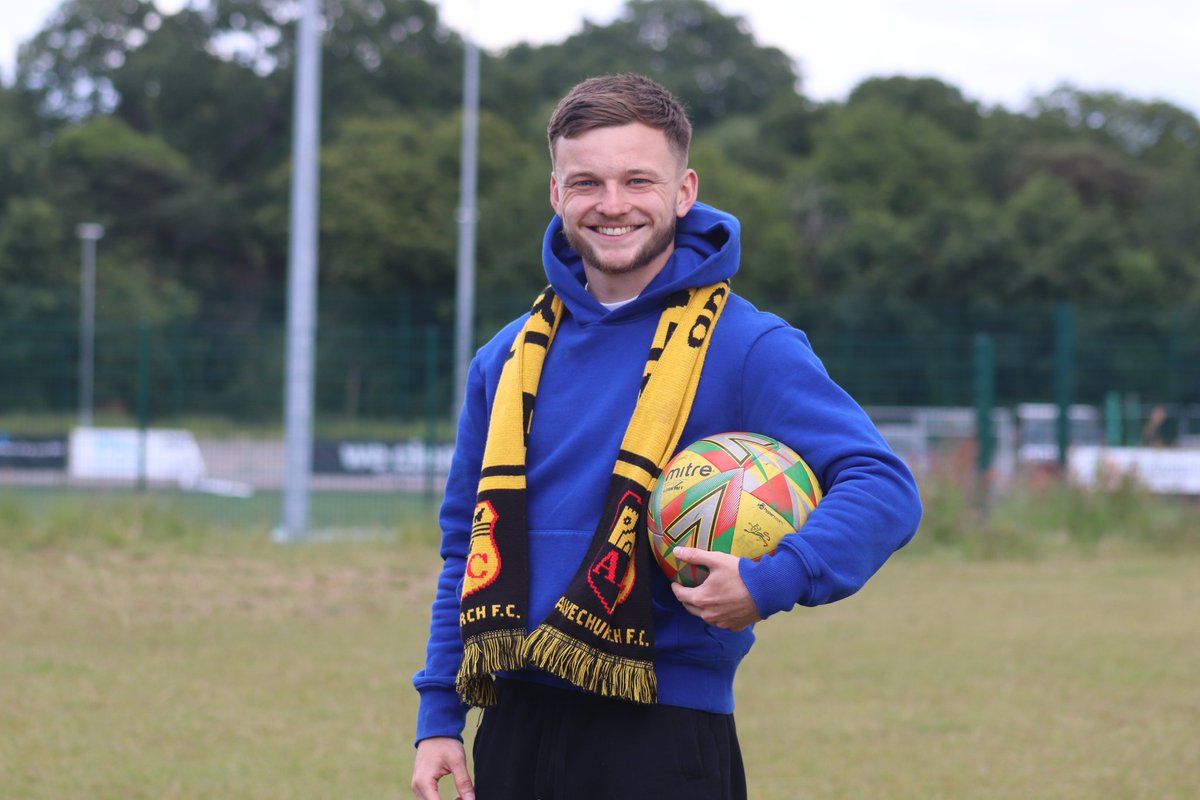 Alvechurch1st's tweet photo. Good to have you with us, Connor! 👊 https://t.co/wCyTSaaAgi